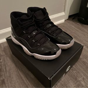 Air Jordan 11 “Jubilee” Size 9